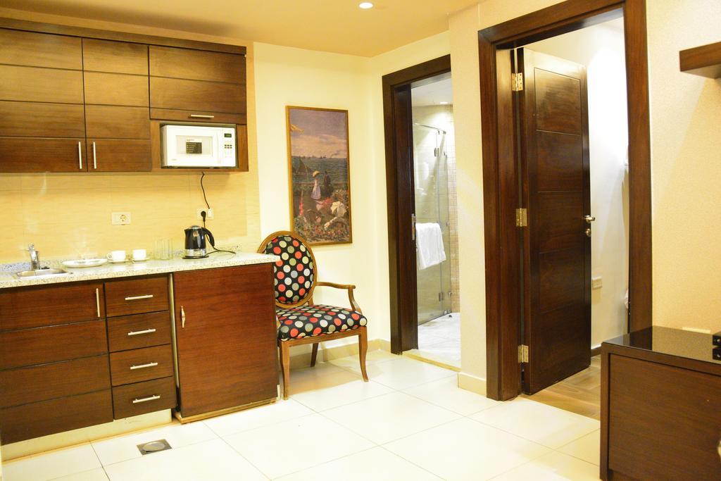 Nadine Hotel Suites Amman Dış mekan fotoğraf