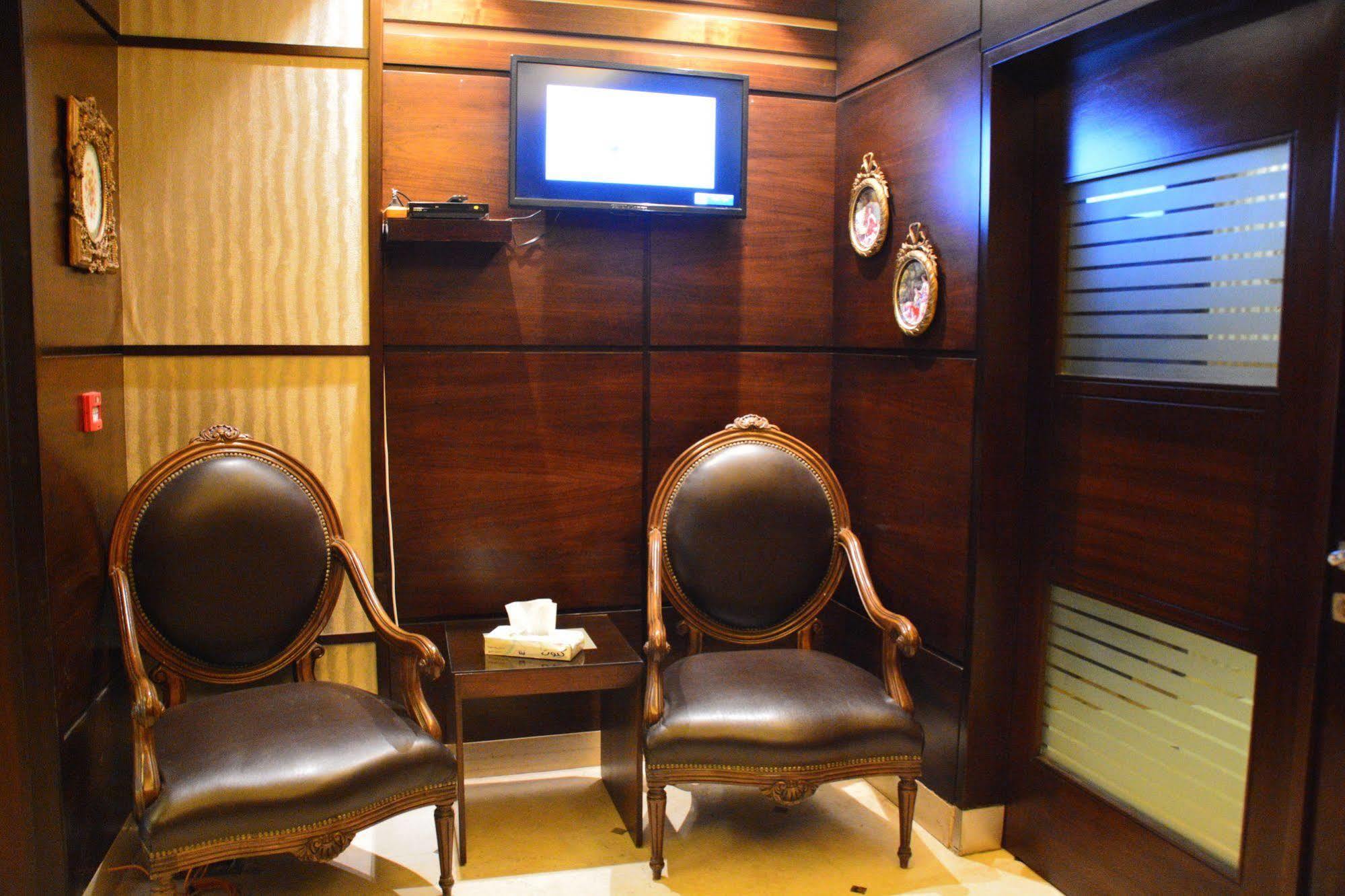 Nadine Hotel Suites Amman Dış mekan fotoğraf