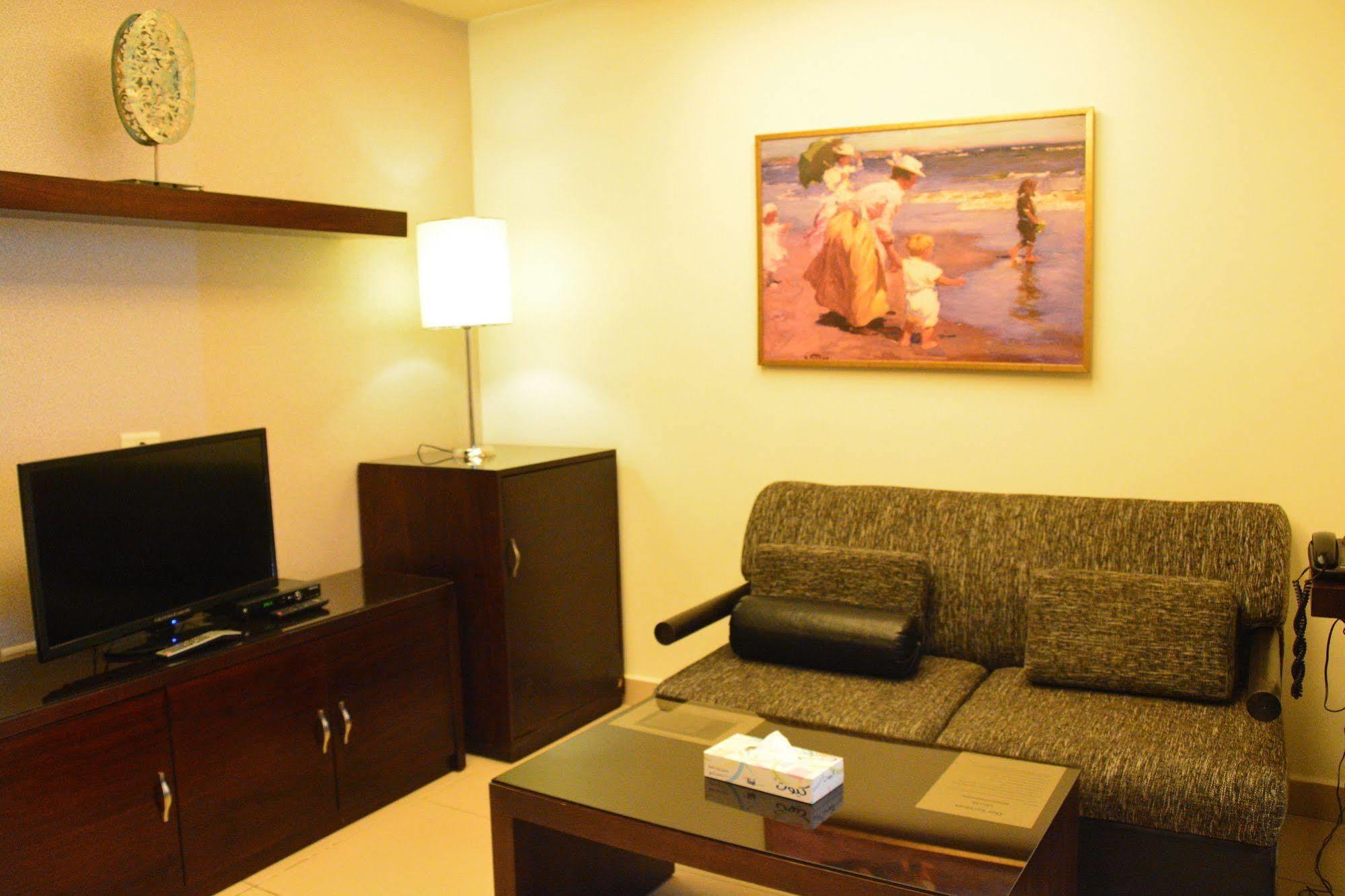 Nadine Hotel Suites Amman Dış mekan fotoğraf