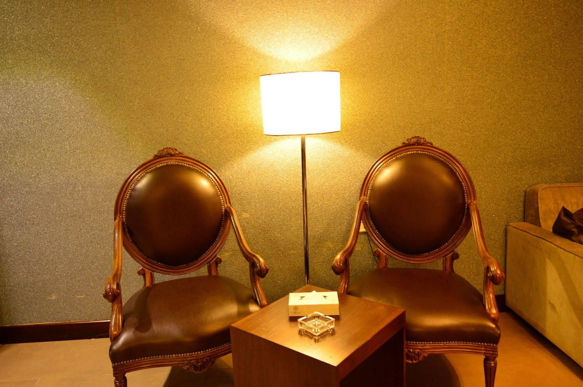 Nadine Hotel Suites Amman Dış mekan fotoğraf